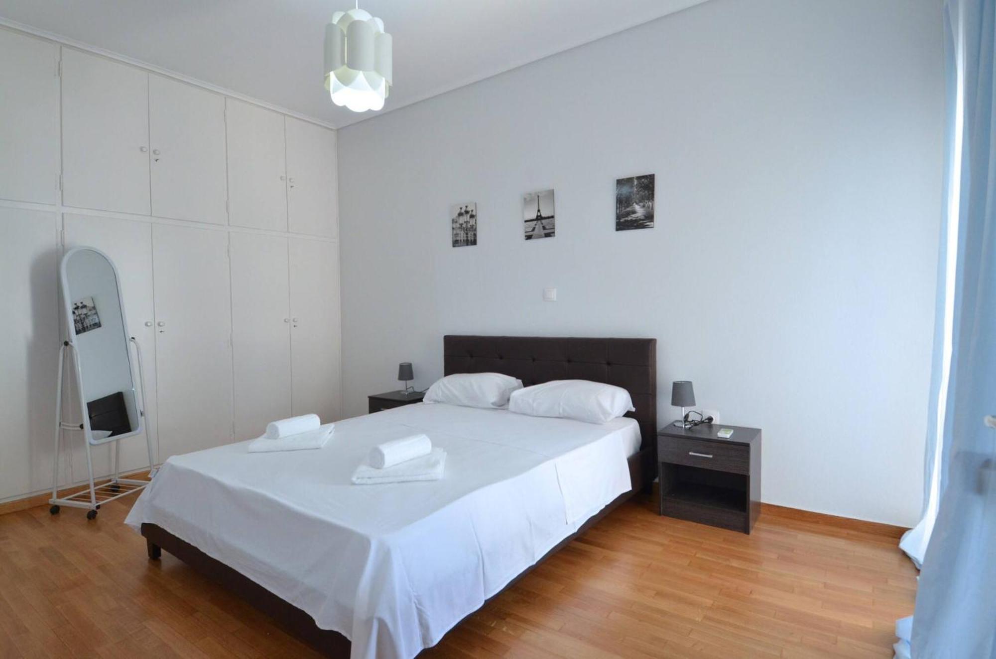 A Spacious Minimal Apatment At Chalandri Atina Dış mekan fotoğraf